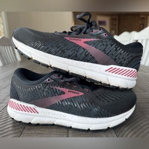 Brooks Addiction GTS15 Ebony & Mauvewood Athletic Running Shoes Women's Size 7